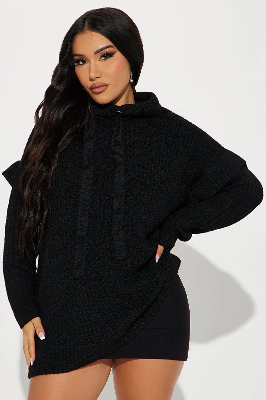 Comfy and Chill Hooded Sweater - Black