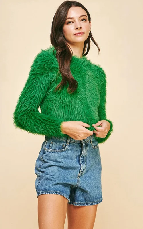 FUZZY SWEATER IN GREEN